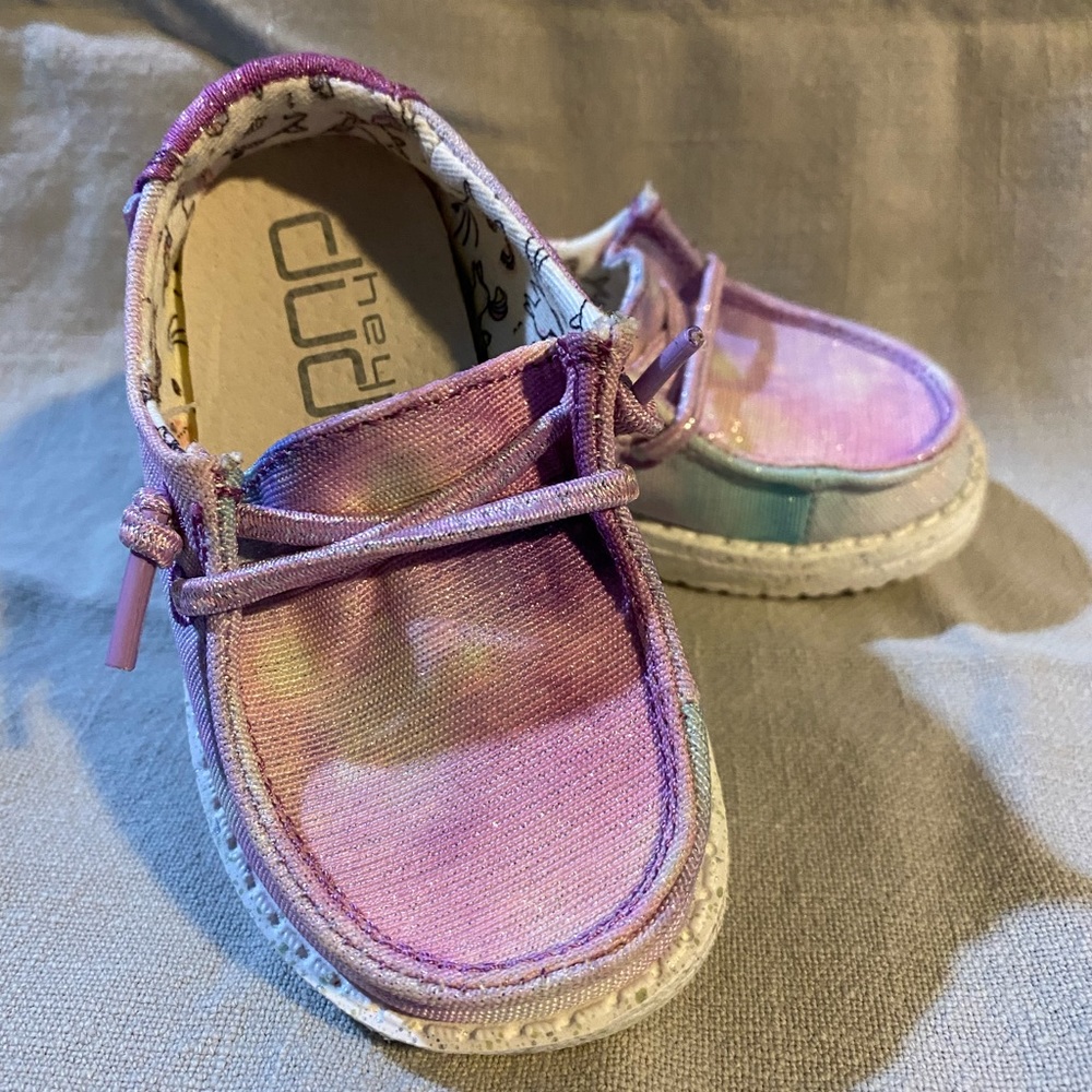 COPY - Toddler Girls Size 5 Unicorn Dream Hey Dude shoes